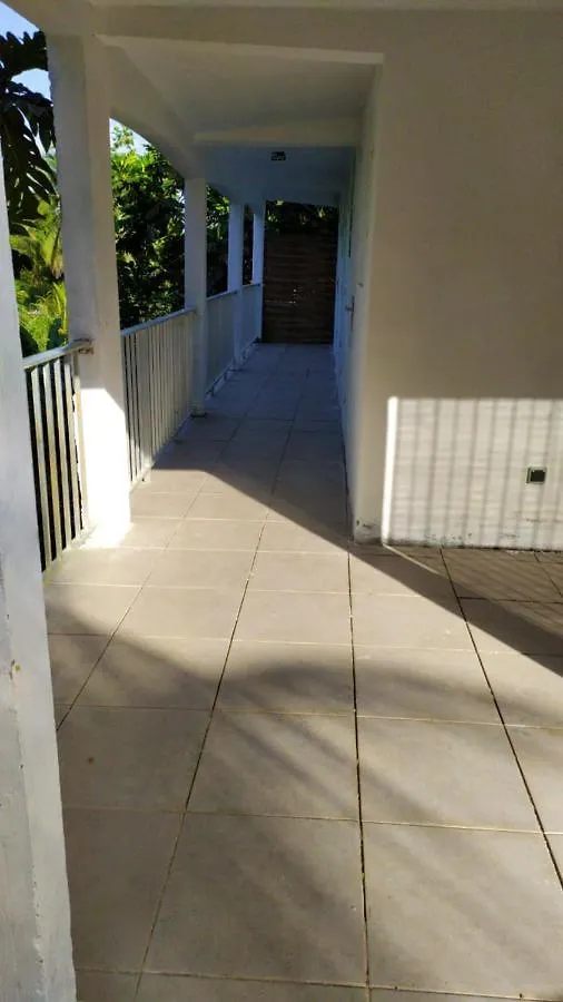 Maison De Charme A Sainte-Rose Avec Piscine Partagee 0*,