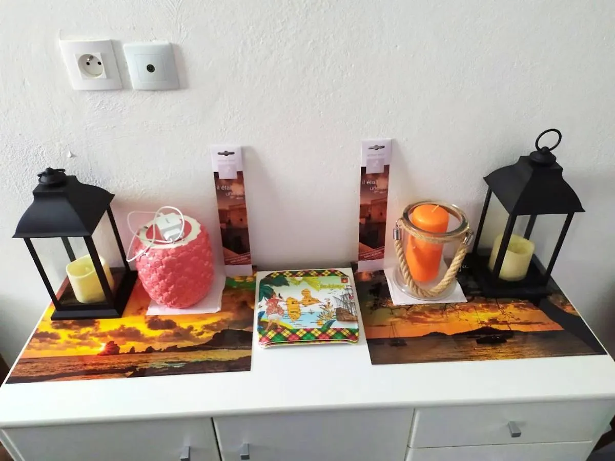Maison De Charme A Sainte-Rose Avec Piscine Partagee Holiday home