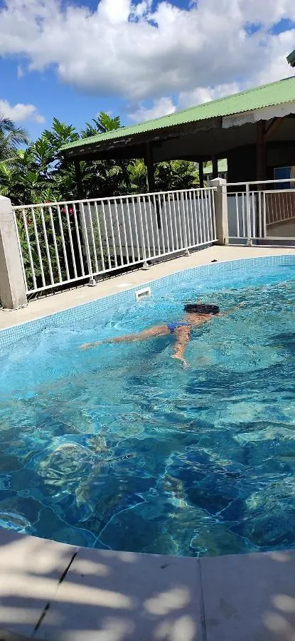 Holiday home Maison De Charme A Sainte-Rose Avec Piscine Partagee